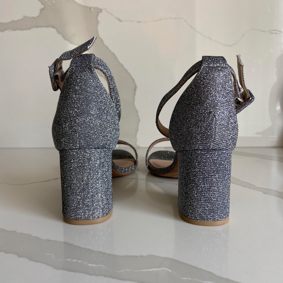 CL BY CHINESE LAUNDRY Silver Glitter Ankle Strap Jody Sandal Gun Metal BRIDAL - Picture 3 of 8
